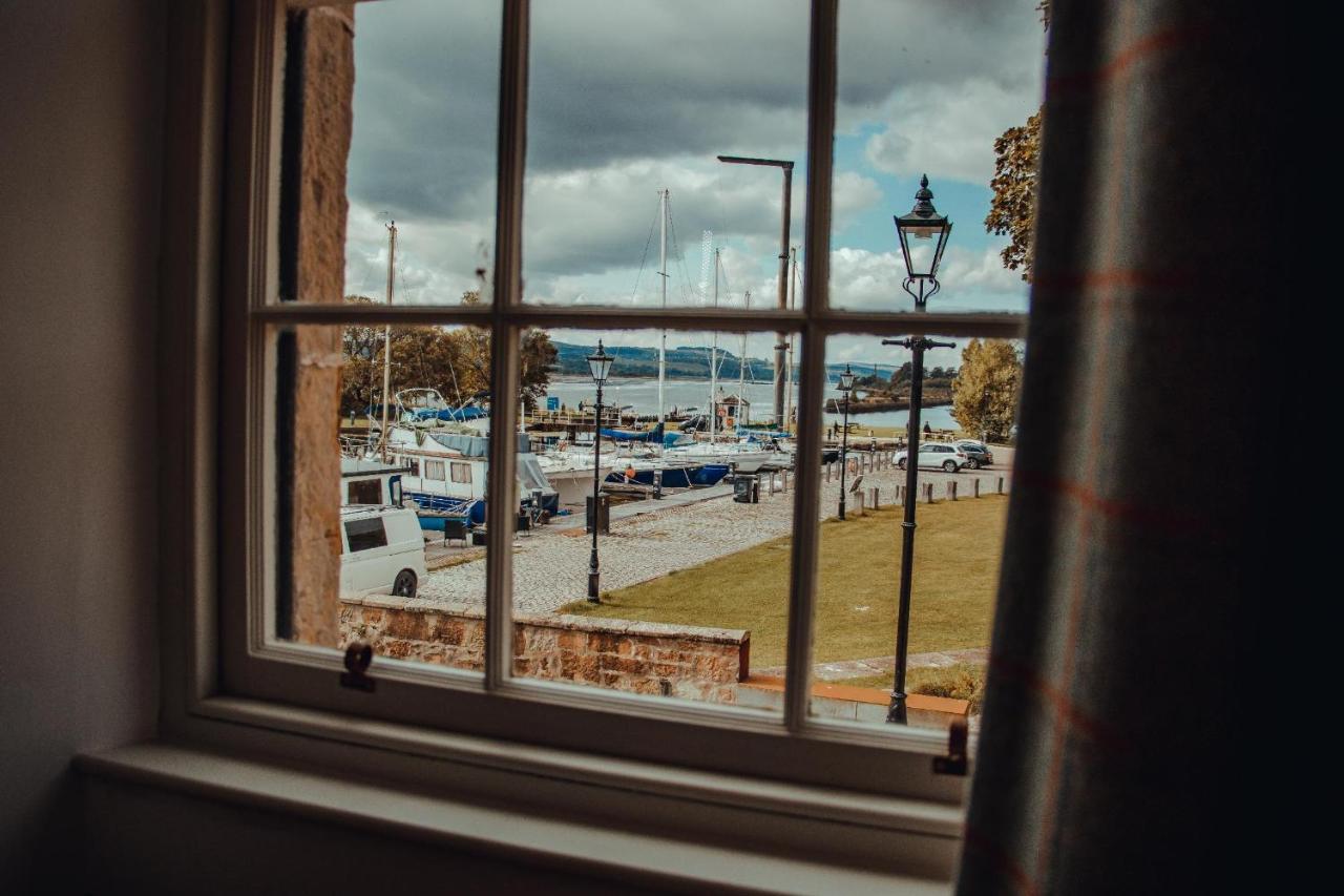 Custom House Hotel Bowling Exterior photo